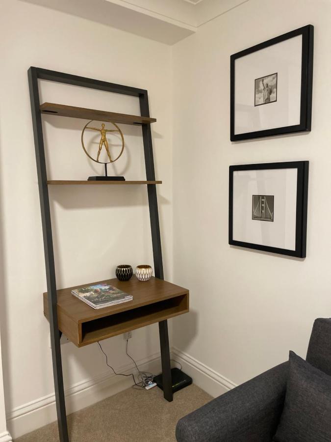 Studio Flat In The Heart Of St. Johns Wood ロンドン エクステリア 写真