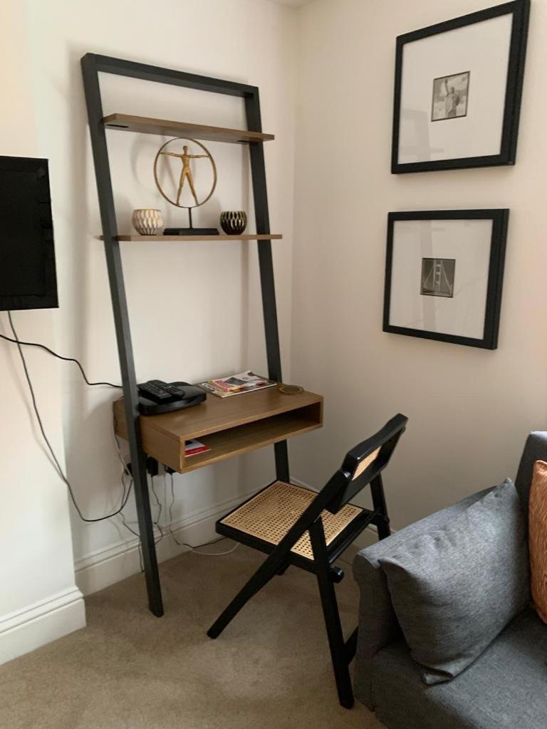 Studio Flat In The Heart Of St. Johns Wood ロンドン エクステリア 写真
